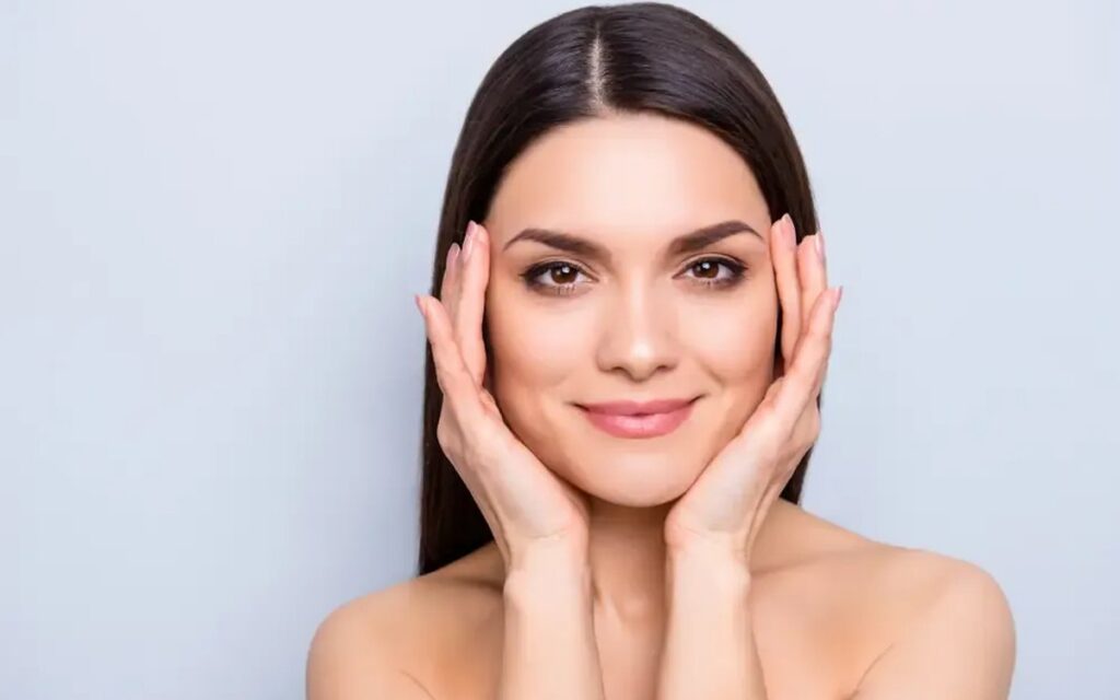 Mini Facelift in Your 40s: An Earlier Step With Limits